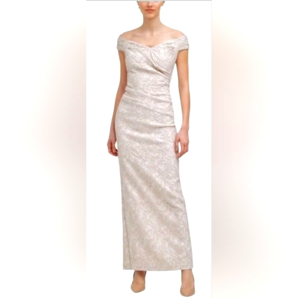 CALVIN KLEIN Womens Beige Back Slit Short Sleeve Full-Length Formal Gown NWT 12
